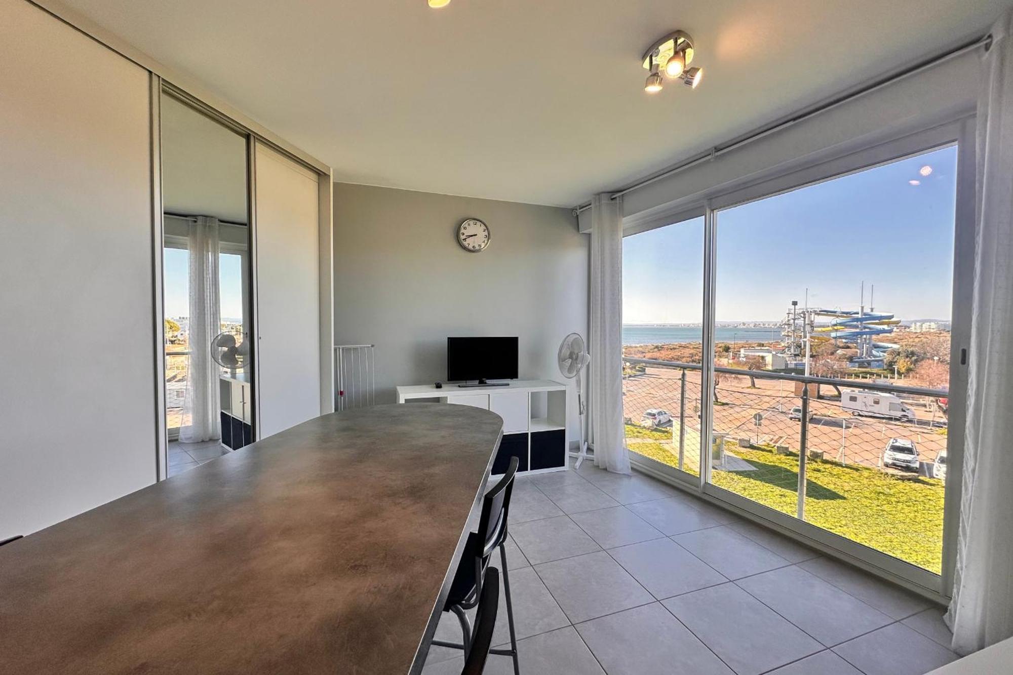 Les Pieds Dans Le Sable Appartement Vue Mer 1 Chambre 1 Cabine Le Grau-du-Roi Exterior photo